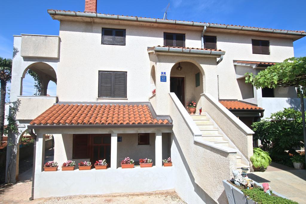 Apartments Ritosa Poreč Buitenkant foto